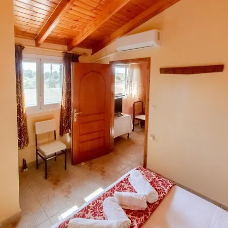 Tetraktys Estate At The Beach Апартаменты *