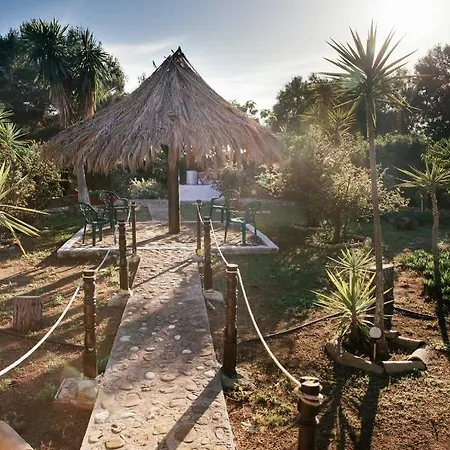 Апартаменты Tetraktys Estate At The Beach